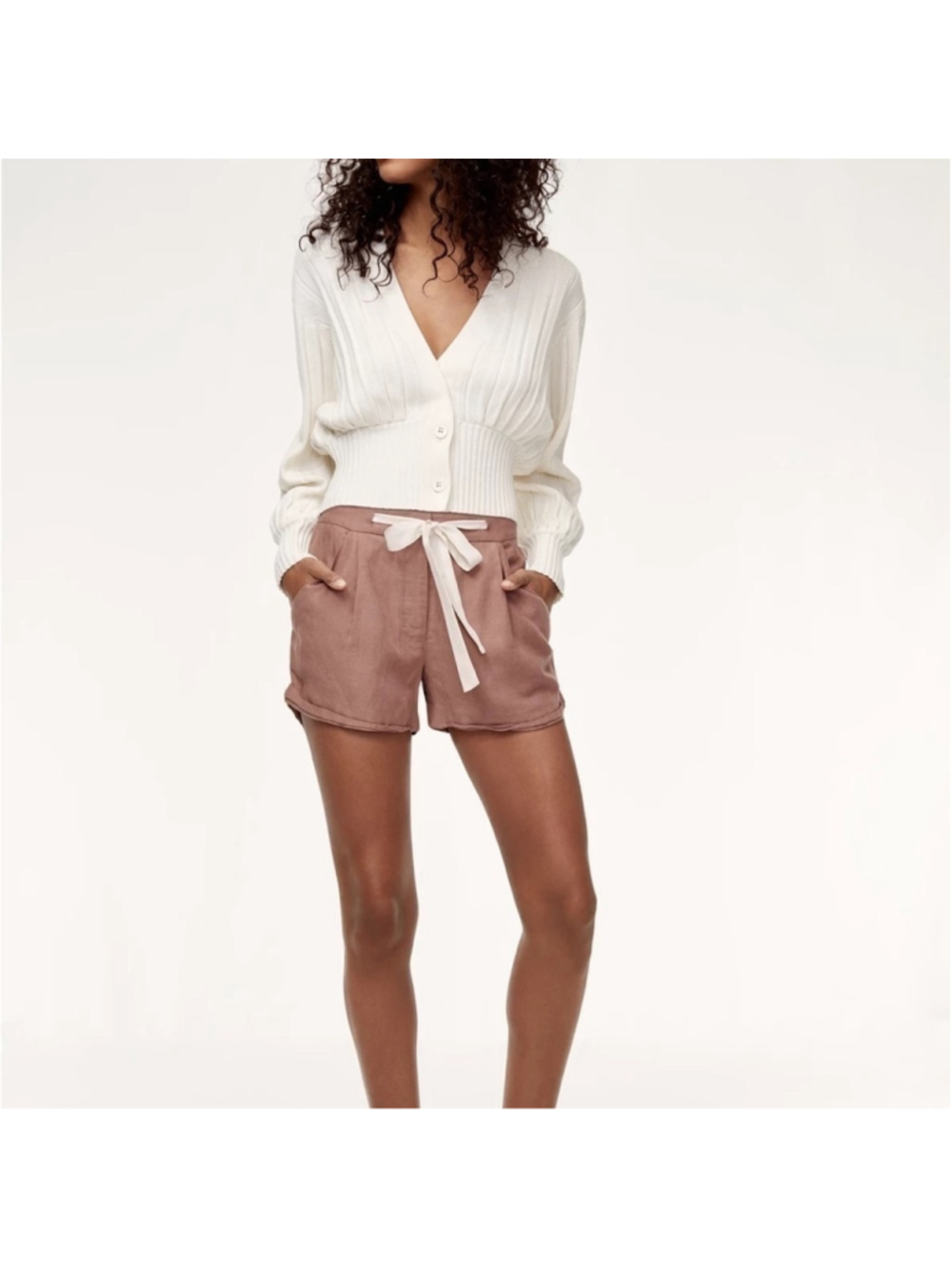 Aritzia wilfred 
Allegra Short linen blend nutmeg minimalist vacation sz 4